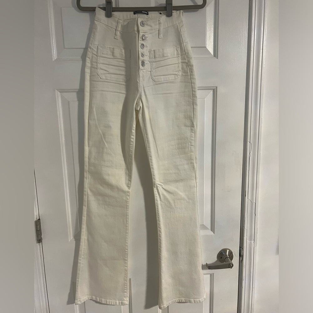 Very Gently Used -Fashion Nova White Wash Flare Jeans size 3 (26).
